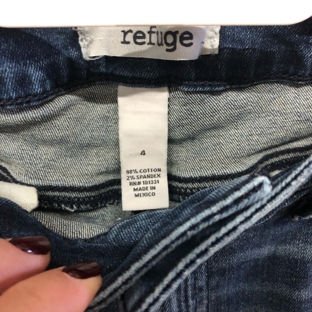 Charlotte Russe size 4 refuge ripped skinny jeans - Picture 8 of 9